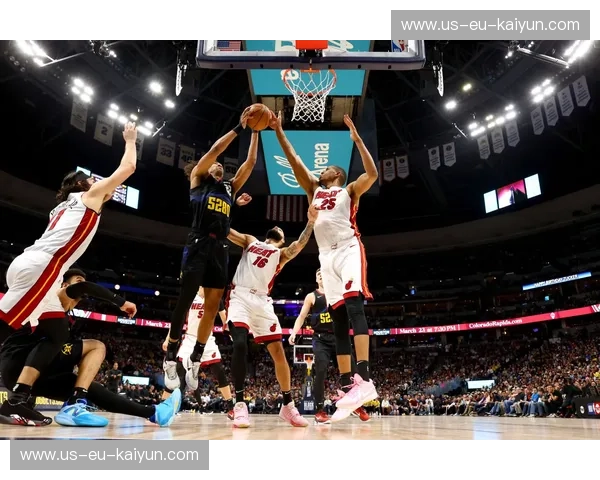 年终总决赛回放——那些让人热血沸腾的瞬间不容错过